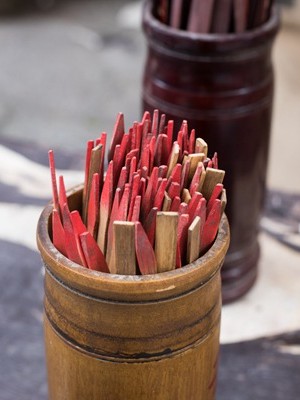 开光佛珠怎么戴 开光佛珠怎么戴的？