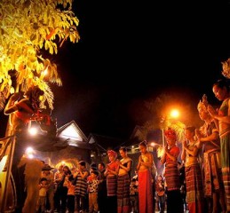 财神爷灵签18签解签 财神爷17号灵签？